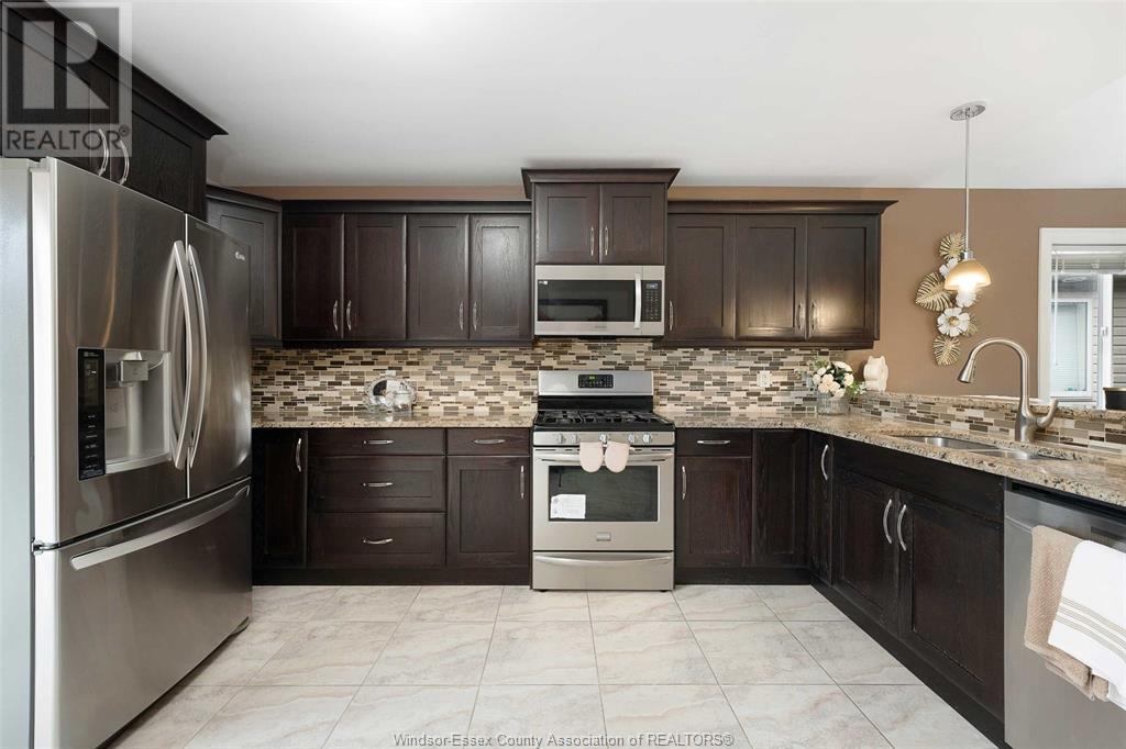 2155 Mark Ave, Windsor, Ontario  N9B 3X6 - Photo 19 - 25005430