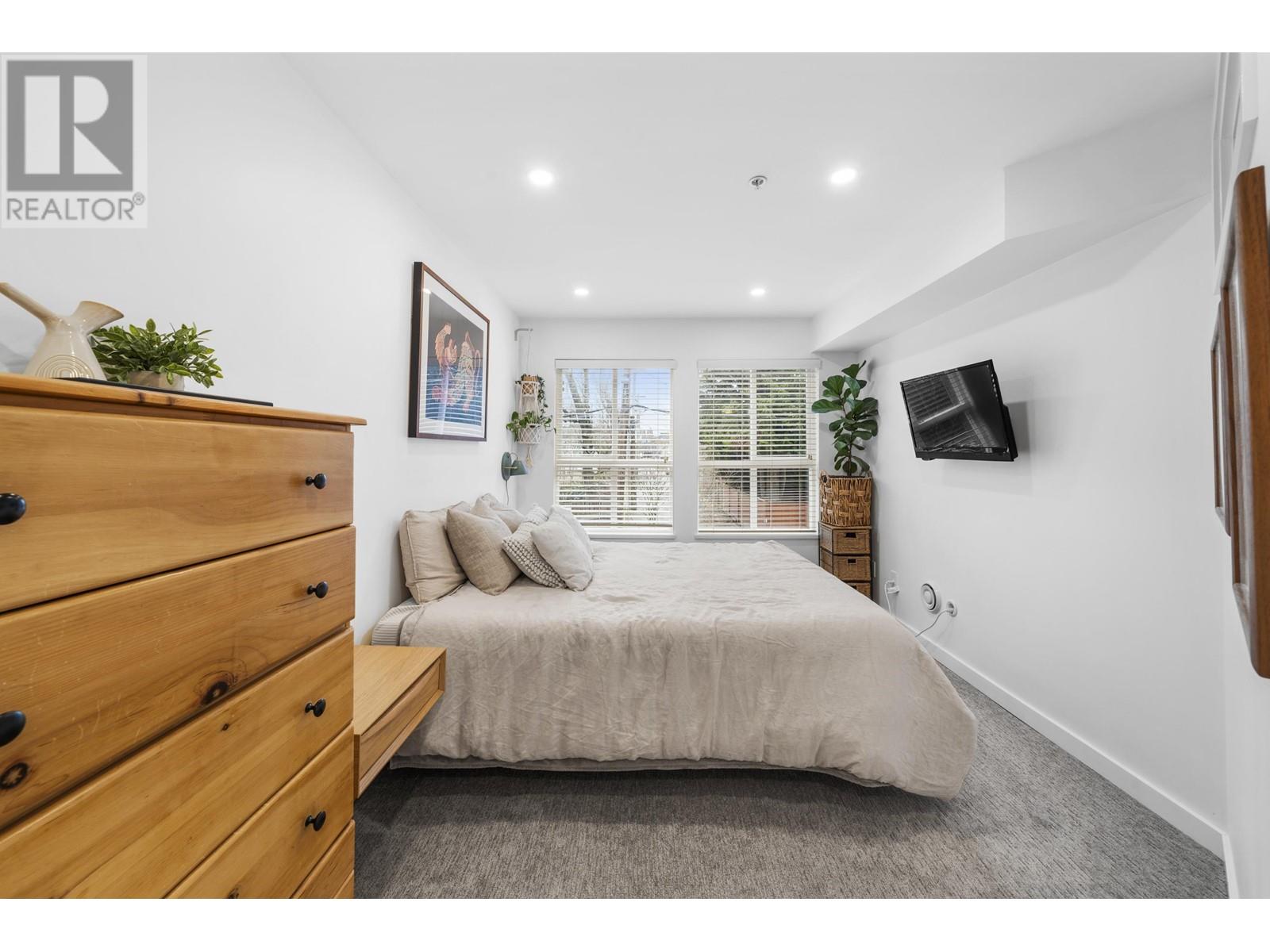 Listing Picture 17 of 23 : 209 3278 HEATHER STREET, Vancouver / 溫哥華 - 魯藝地產 Yvonne Lu Group - MLS Medallion Club Member