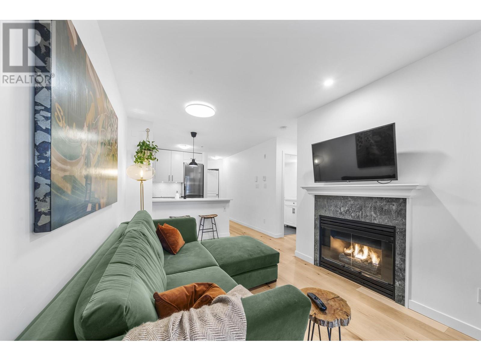 Listing Picture 10 of 23 : 209 3278 HEATHER STREET, Vancouver / 溫哥華 - 魯藝地產 Yvonne Lu Group - MLS Medallion Club Member