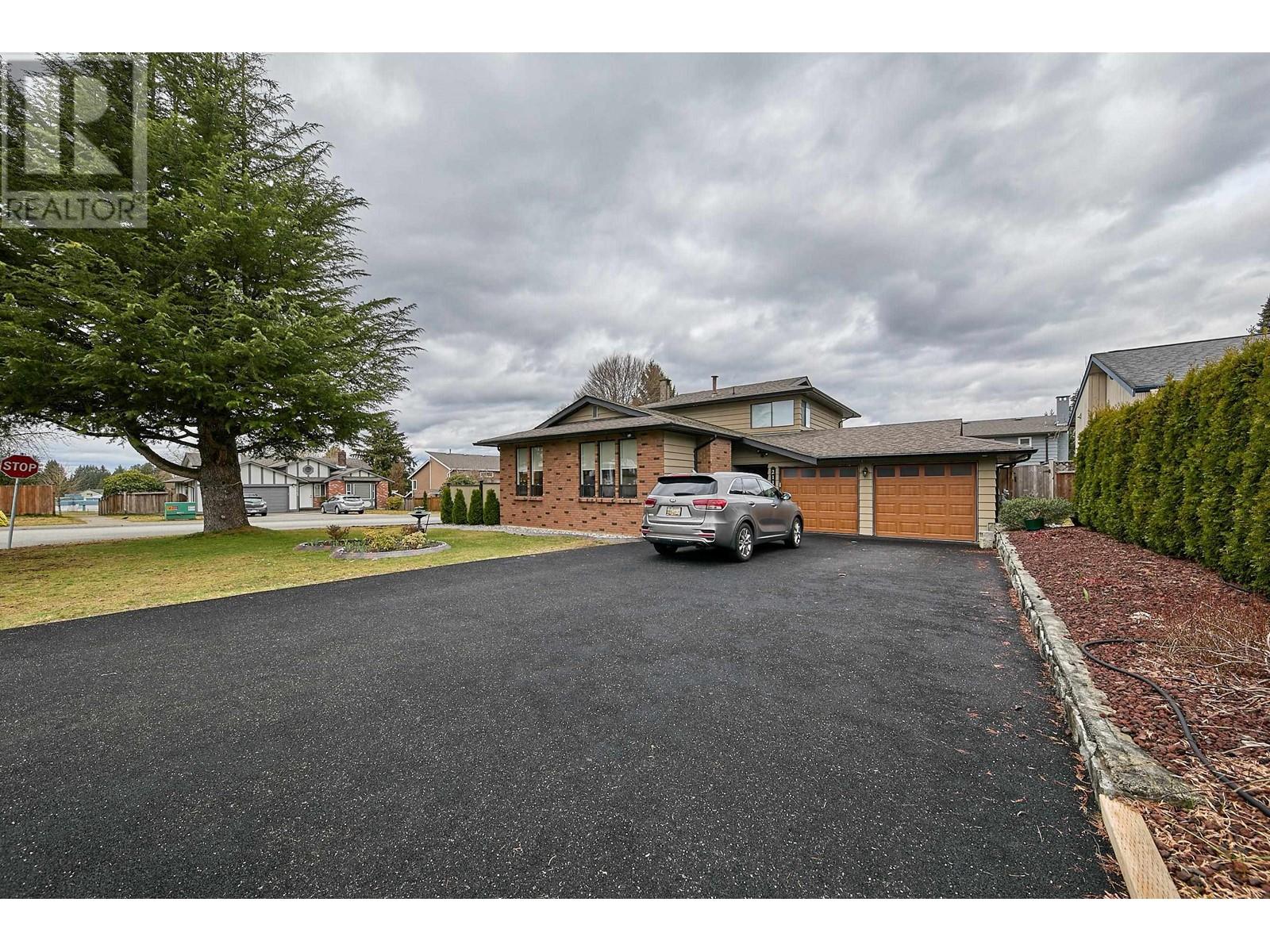Property at 21185 MCCALLUM COURT image 3