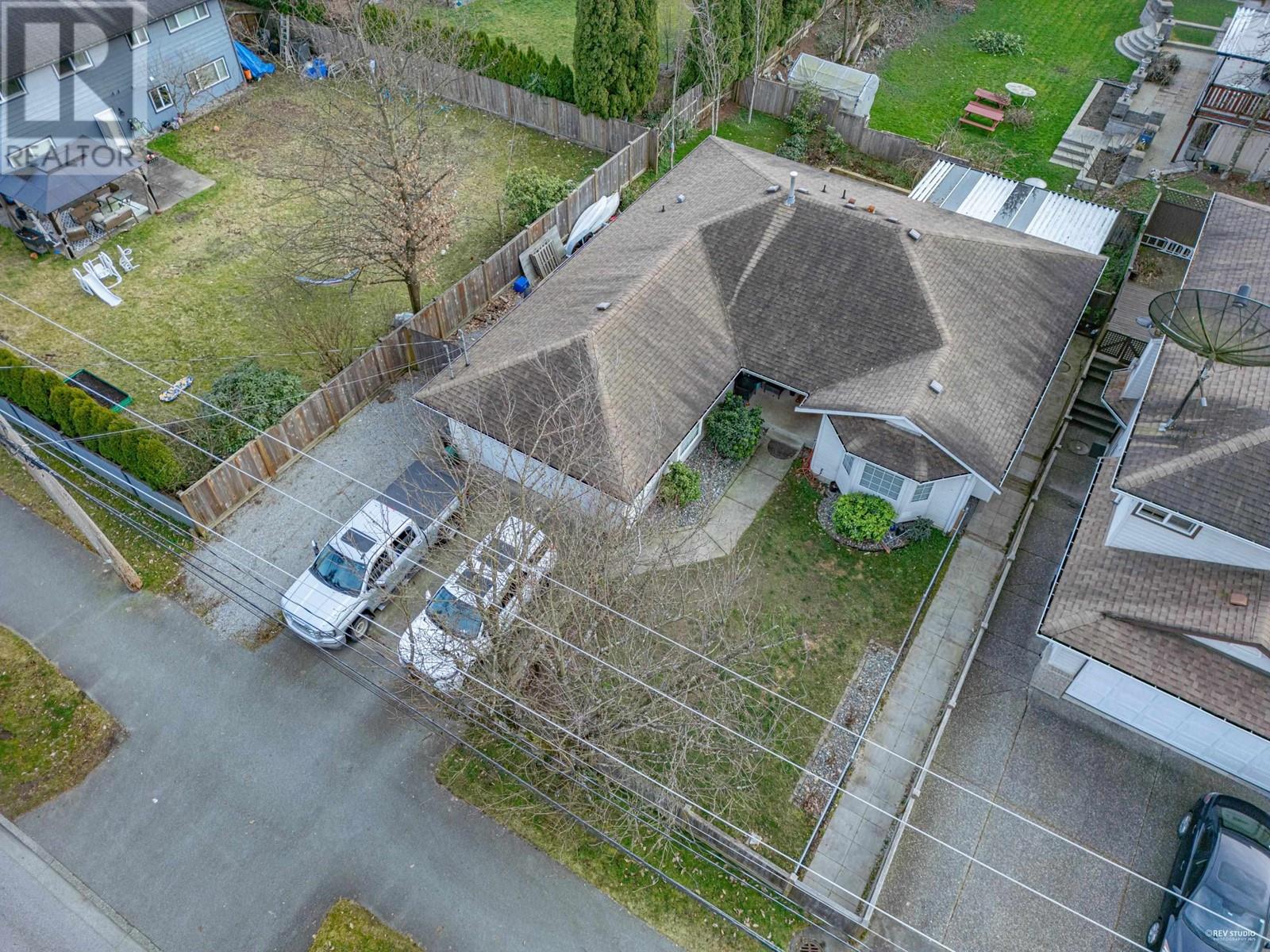 22110 122 Avenue, Maple Ridge, British Columbia  V2X 3X6 - Photo 32 - R2975481