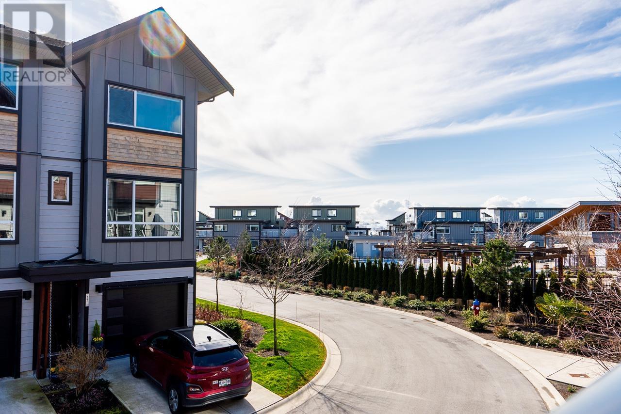 18 4292 Wolf Way, Tsawwassen, British Columbia  V4M 0E1 - Photo 8 - R2975234