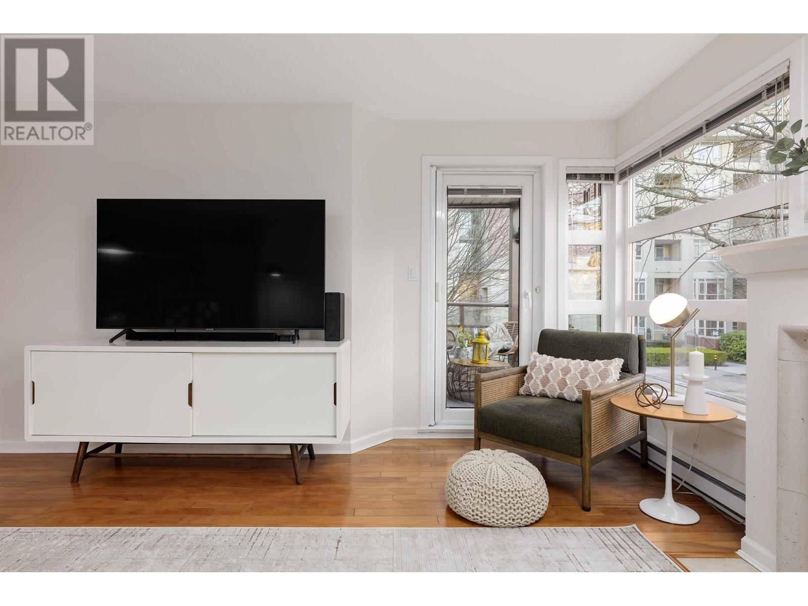 209 2181 W 12th Avenue, Vancouver, British Columbia  V6K 4S8 - Photo 8 - R2975412
