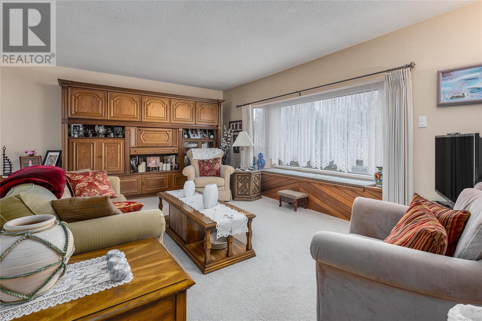 640 Torrence Rd, Comox, British Columbia  V9M 3H7 - Photo 16 - 991125