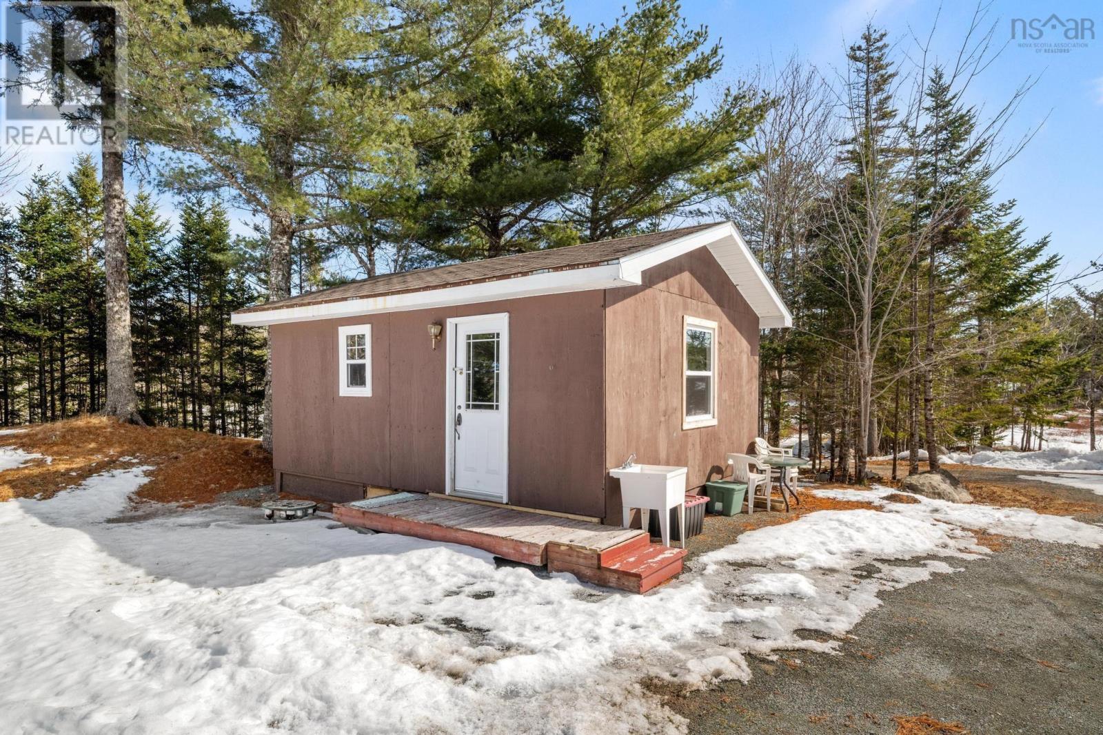 64 Causeway Road, River Lake, Nova Scotia  B0J 3H0 - Photo 35 - 202504246