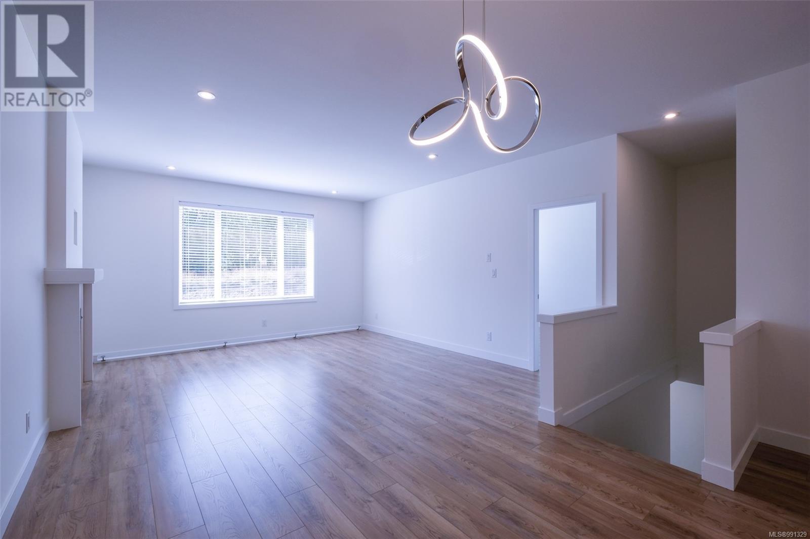 Property at 378 Avaani Way image 5