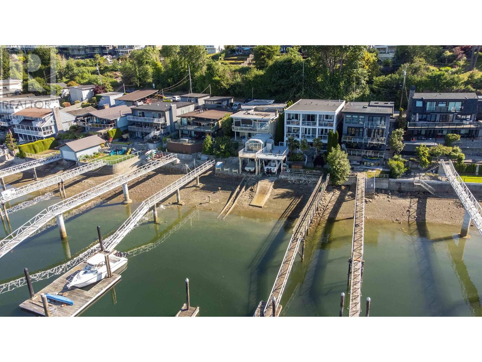 1042 Alderside Road, Port Moody, British Columbia  V3H 3A6 - Photo 5 - R2898930
