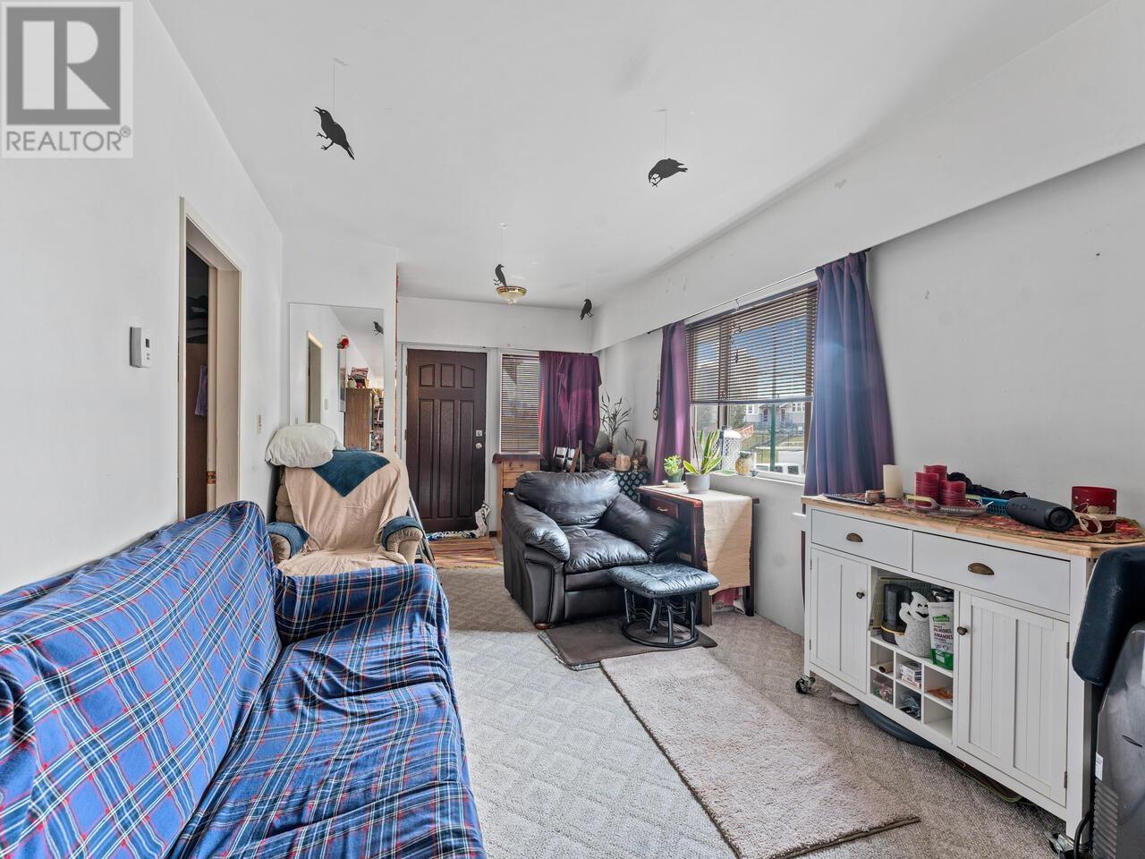 4535 Rupert Street, Vancouver, British Columbia  V5R 2J4 - Photo 12 - R2974104