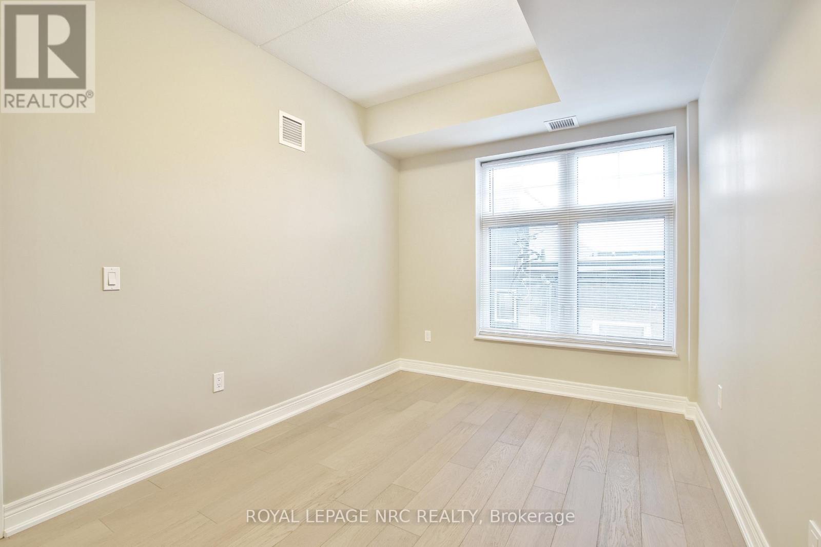 404 - 10 Albert Street E, Thorold (Thorold Downtown), Ontario  L2V 1P1 - Photo 11 - X12010675