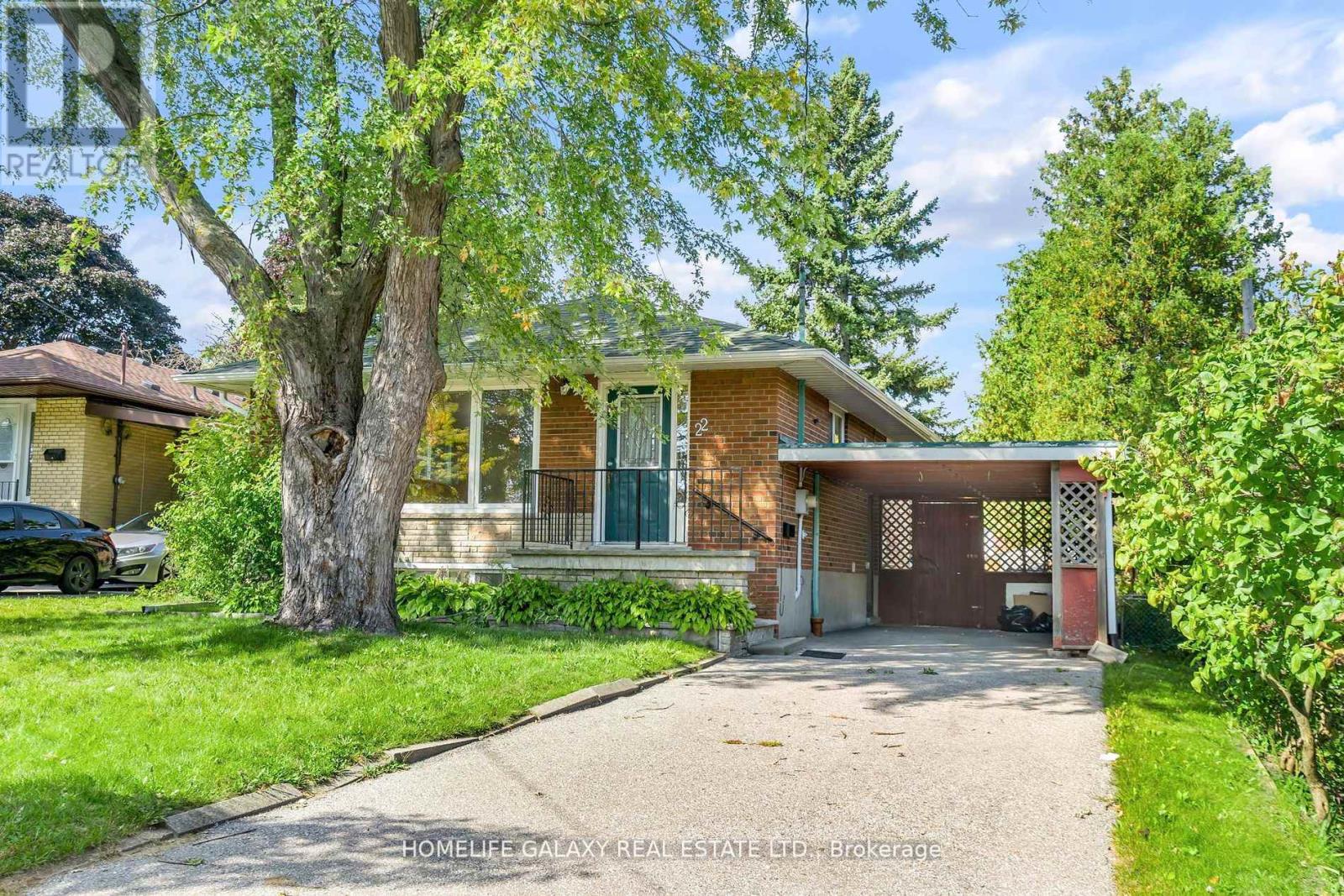 Property at 22 DENVER PLACE image 1