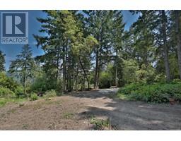 Lot 2 Charlesworth Rd, salt spring, British Columbia