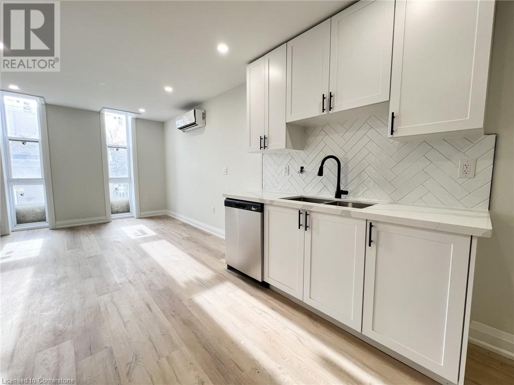 588 Barton Street E Unit# 12, Hamilton, Ontario  L8L 2Z5 - Photo 12 - 40689857