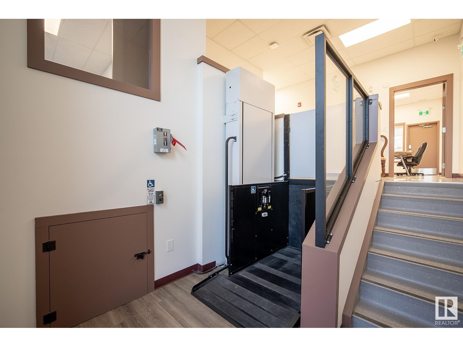 6410 104 St Nw Nw, Edmonton, Alberta  T6H 2L2 - Photo 7 - E4424924
