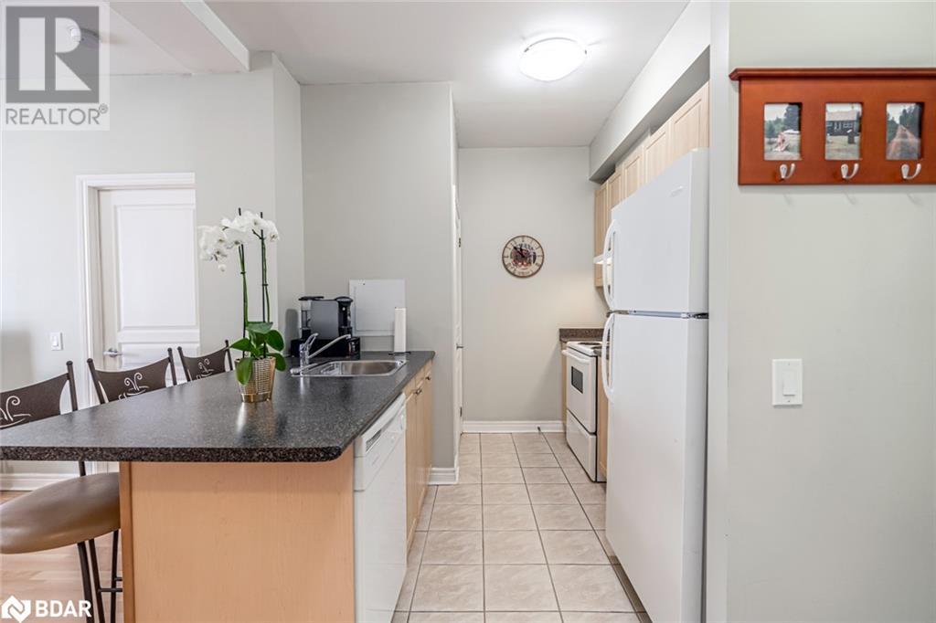 1415 Lawrence Avenue W Unit# 319, Toronto, Ontario  M6L 1A9 - Photo 3 - 40705115