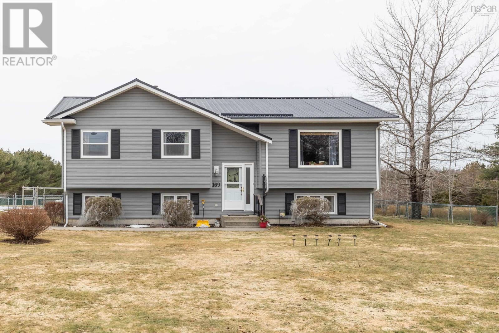 169 North Ohio Road, South Ohio, Nova Scotia  B5A 5L2 - Photo 2 - 202504541