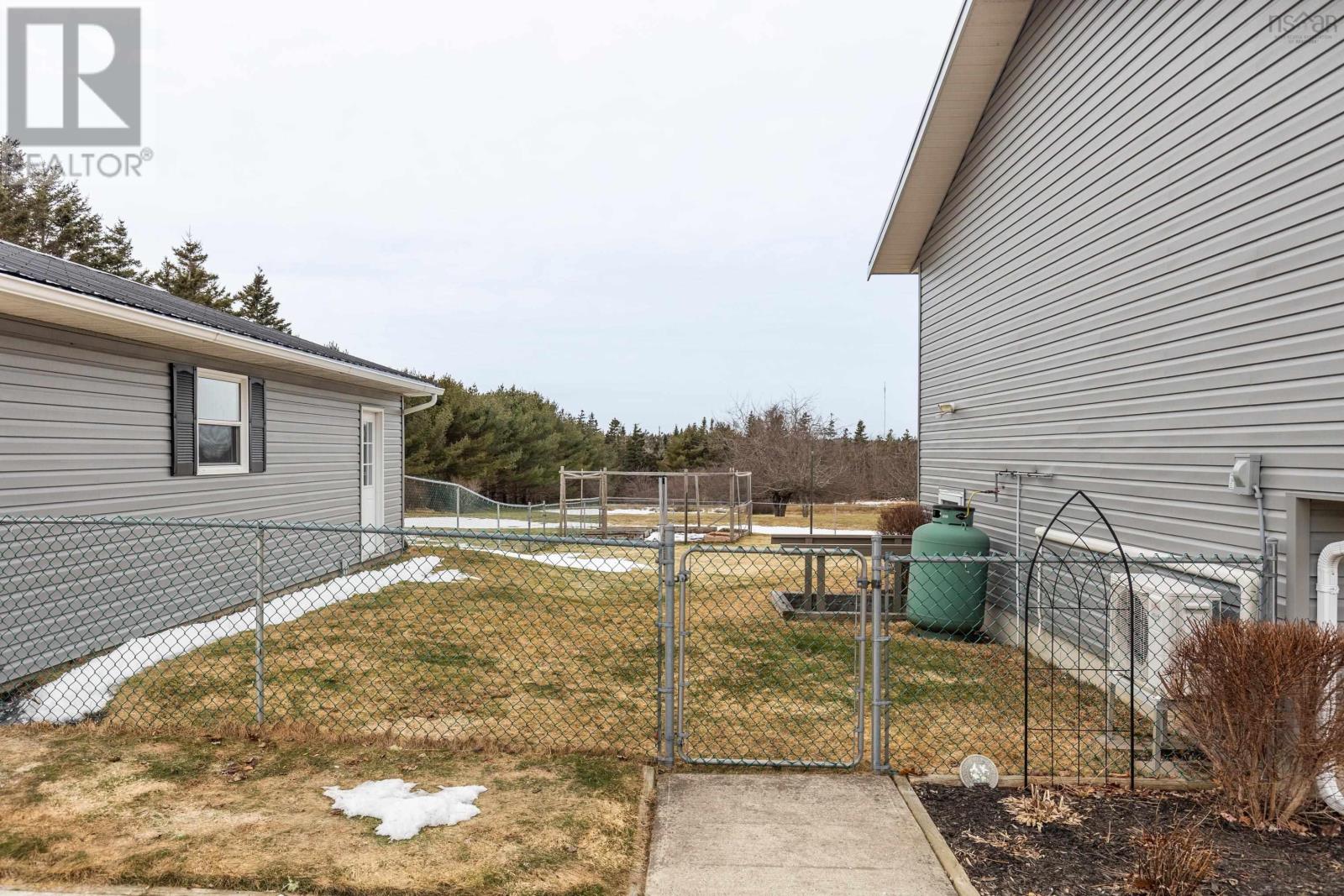 169 North Ohio Road, South Ohio, Nova Scotia  B5A 5L2 - Photo 4 - 202504541