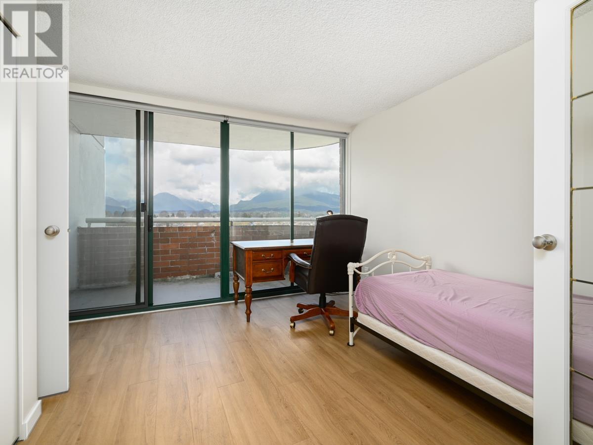 Listing Picture 18 of 31 : 1006 3920 HASTINGS STREET, Burnaby / 本拿比 - 魯藝地產 Yvonne Lu Group - MLS Medallion Club Member