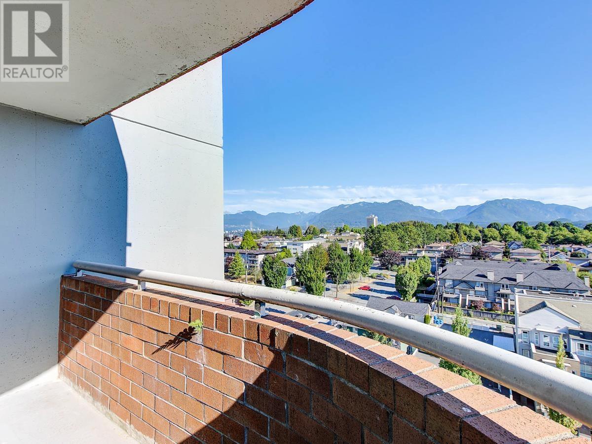 Listing Picture 20 of 31 : 1006 3920 HASTINGS STREET, Burnaby / 本拿比 - 魯藝地產 Yvonne Lu Group - MLS Medallion Club Member