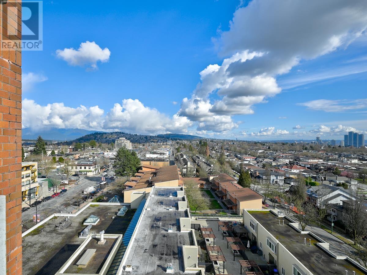 Listing Picture 22 of 31 : 1006 3920 HASTINGS STREET, Burnaby / 本拿比 - 魯藝地產 Yvonne Lu Group - MLS Medallion Club Member