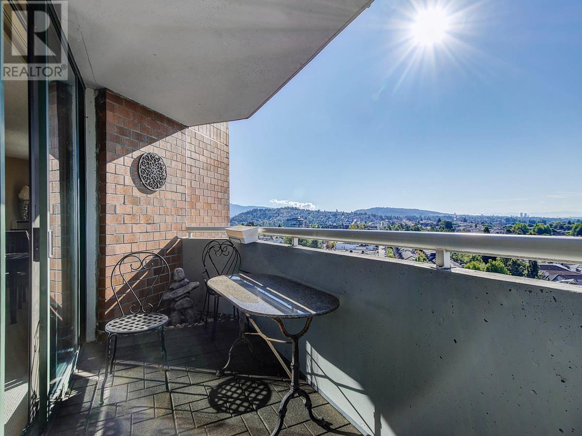 Listing Picture 7 of 31 : 1006 3920 HASTINGS STREET, Burnaby / 本拿比 - 魯藝地產 Yvonne Lu Group - MLS Medallion Club Member