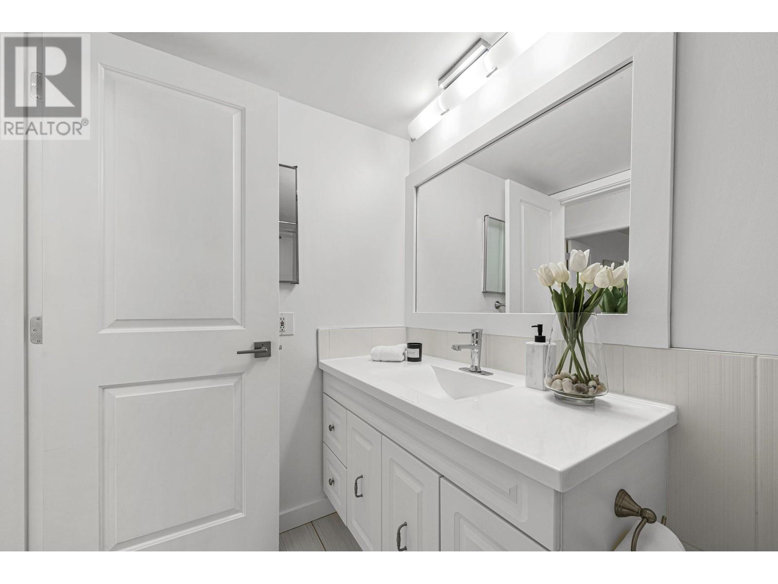 406 215 Mowat Street, New Westminster, British Columbia  V3M 4B1 - Photo 25 - R2975497