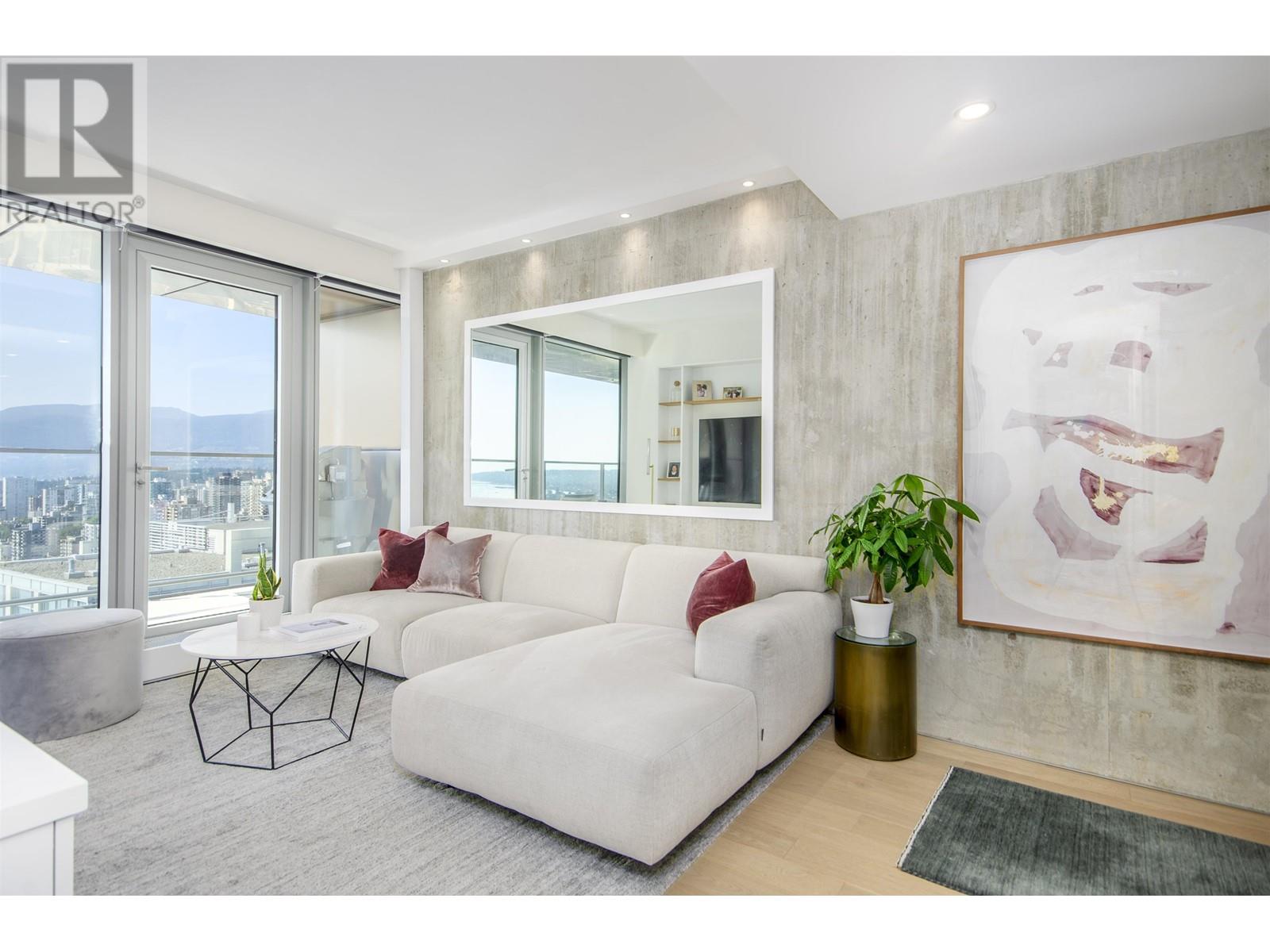Property at 3905 1480 HOWE STREET image 3