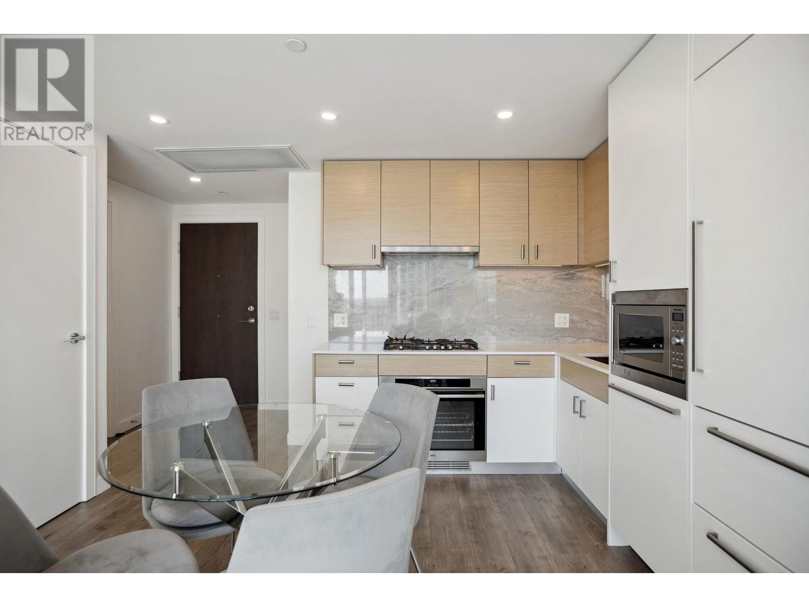 1503 200 Klahanie Court, West Vancouver, British Columbia  V7P 0E4 - Photo 11 - R2975573