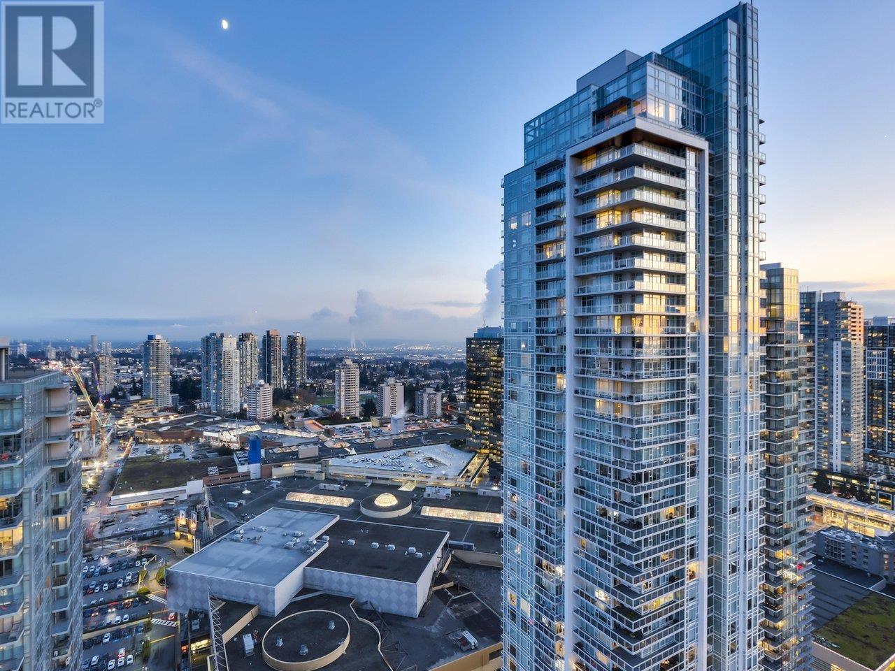 Listing Picture 2 of 27 : 3801 6000 MCKAY AVENUE, Burnaby / 本拿比 - 魯藝地產 Yvonne Lu Group - MLS Medallion Club Member