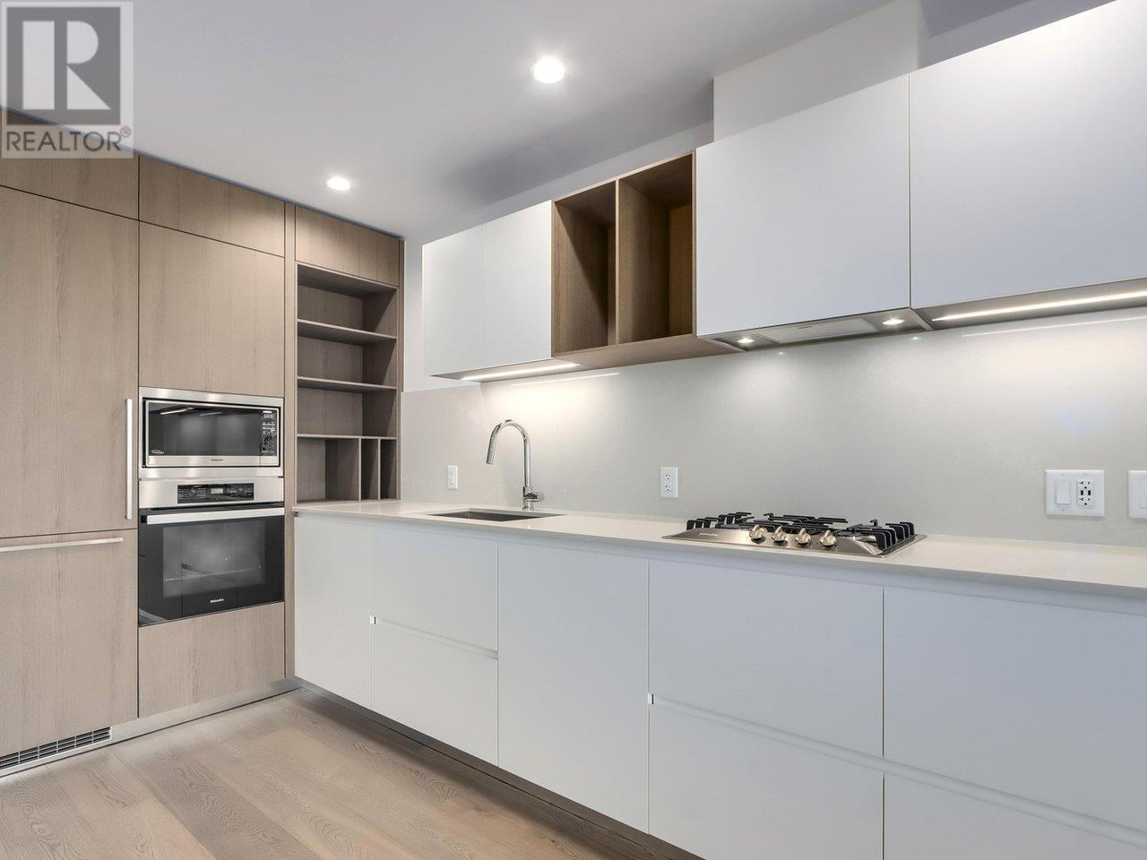 Listing Picture 6 of 27 : 3801 6000 MCKAY AVENUE, Burnaby / 本拿比 - 魯藝地產 Yvonne Lu Group - MLS Medallion Club Member
