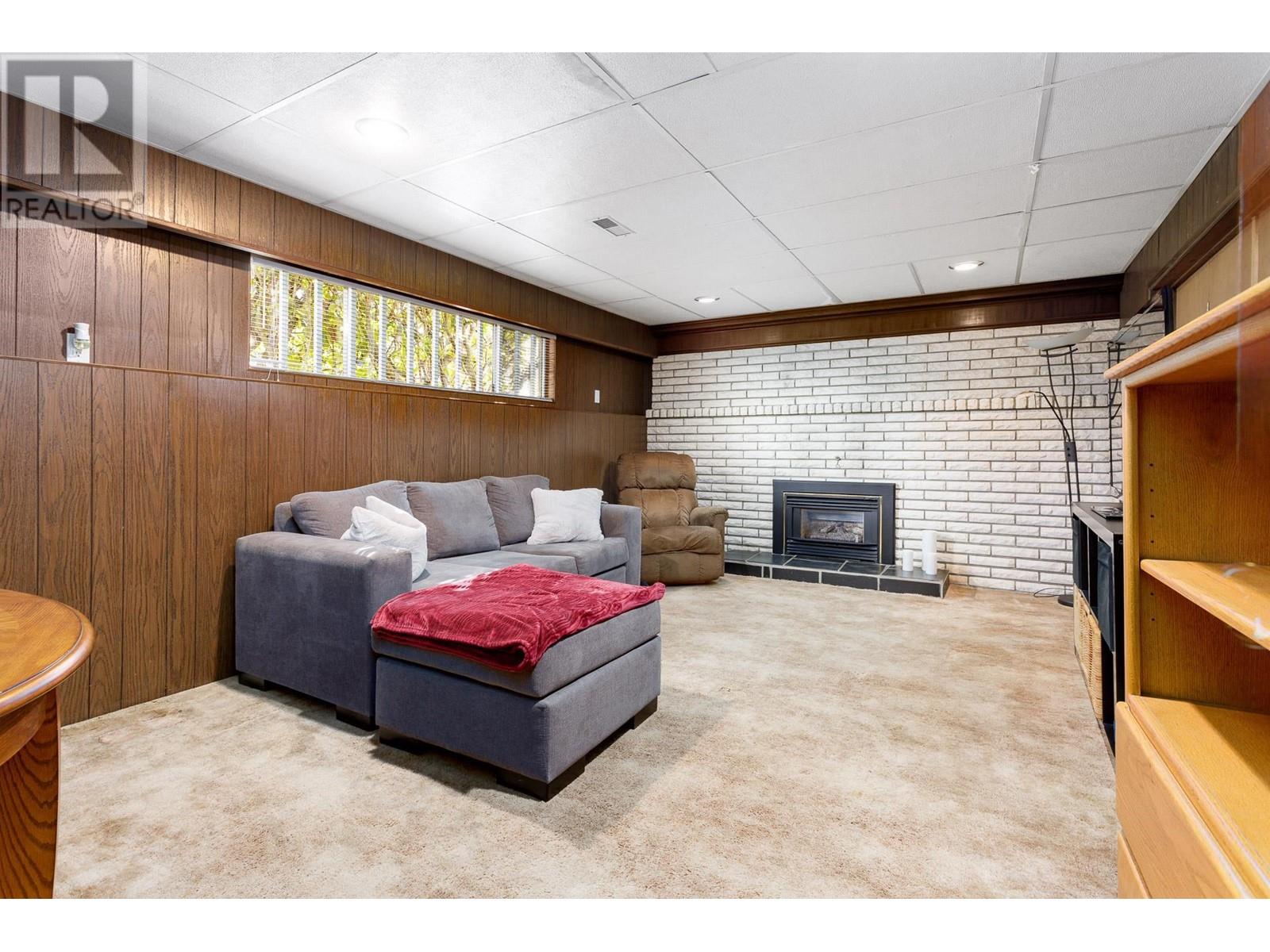 3361 Jervis Street, Port Coquitlam, British Columbia  V3B 4P4 - Photo 12 - R2974570