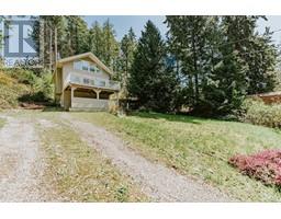 8650 REDROOFFS ROAD, Halfmoon Bay, British Columbia