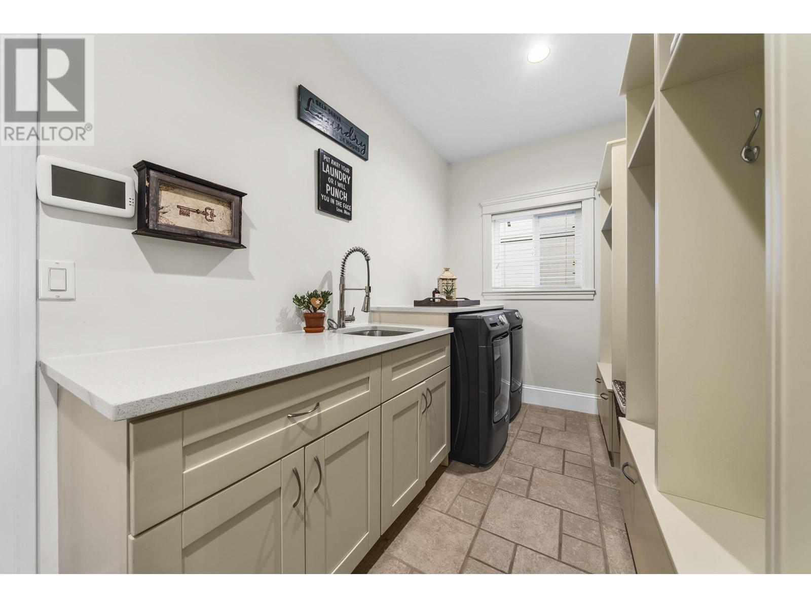 24760 102a Avenue, Maple Ridge, British Columbia  V2W 0A1 - Photo 15 - R2975566