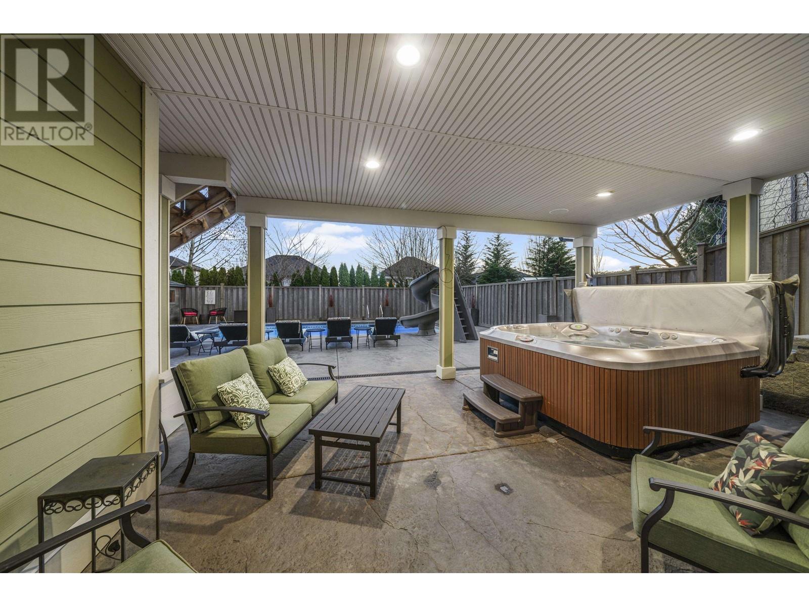 24760 102a Avenue, Maple Ridge, British Columbia  V2W 0A1 - Photo 36 - R2975566