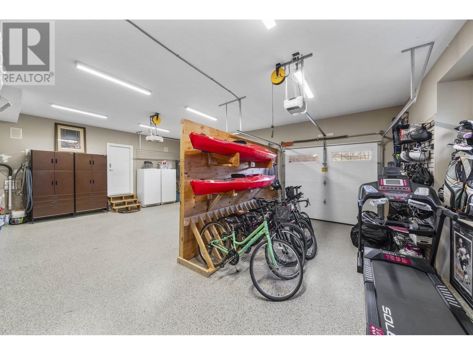24760 102a Avenue, Maple Ridge, British Columbia  V2W 0A1 - Photo 38 - R2975566
