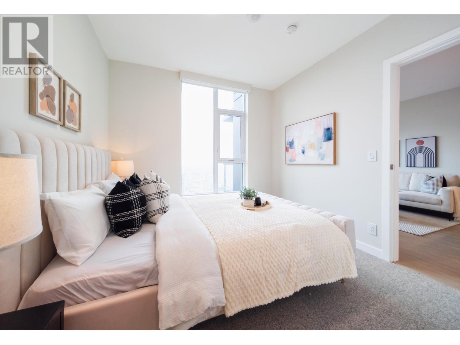 Listing Picture 10 of 28 : 5802 2108 GILMORE AVENUE, Burnaby / 本拿比 - 魯藝地產 Yvonne Lu Group - MLS Medallion Club Member