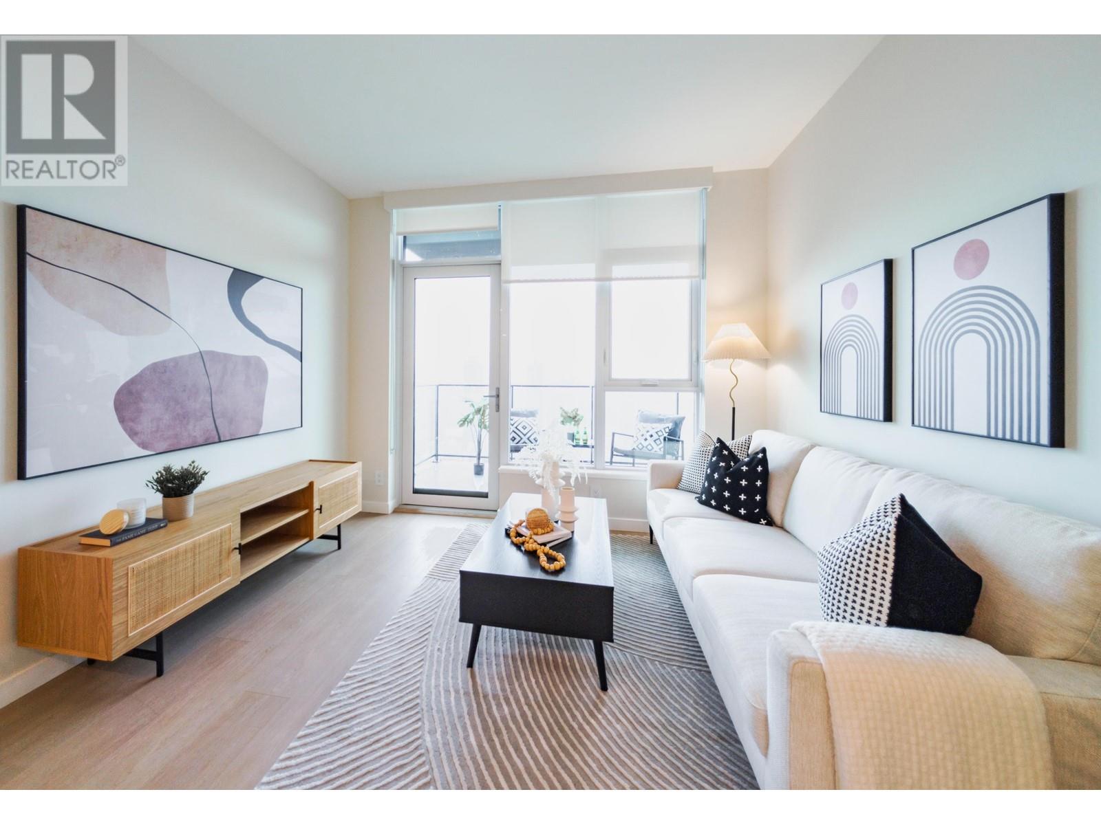 Listing Picture 12 of 28 : 5802 2108 GILMORE AVENUE, Burnaby / 本拿比 - 魯藝地產 Yvonne Lu Group - MLS Medallion Club Member