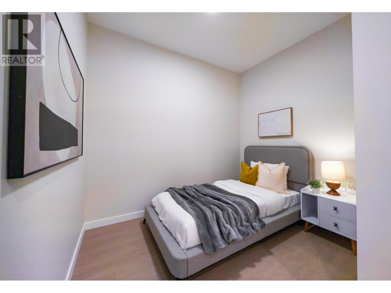 Listing Picture 15 of 28 : 5802 2108 GILMORE AVENUE, Burnaby / 本拿比 - 魯藝地產 Yvonne Lu Group - MLS Medallion Club Member