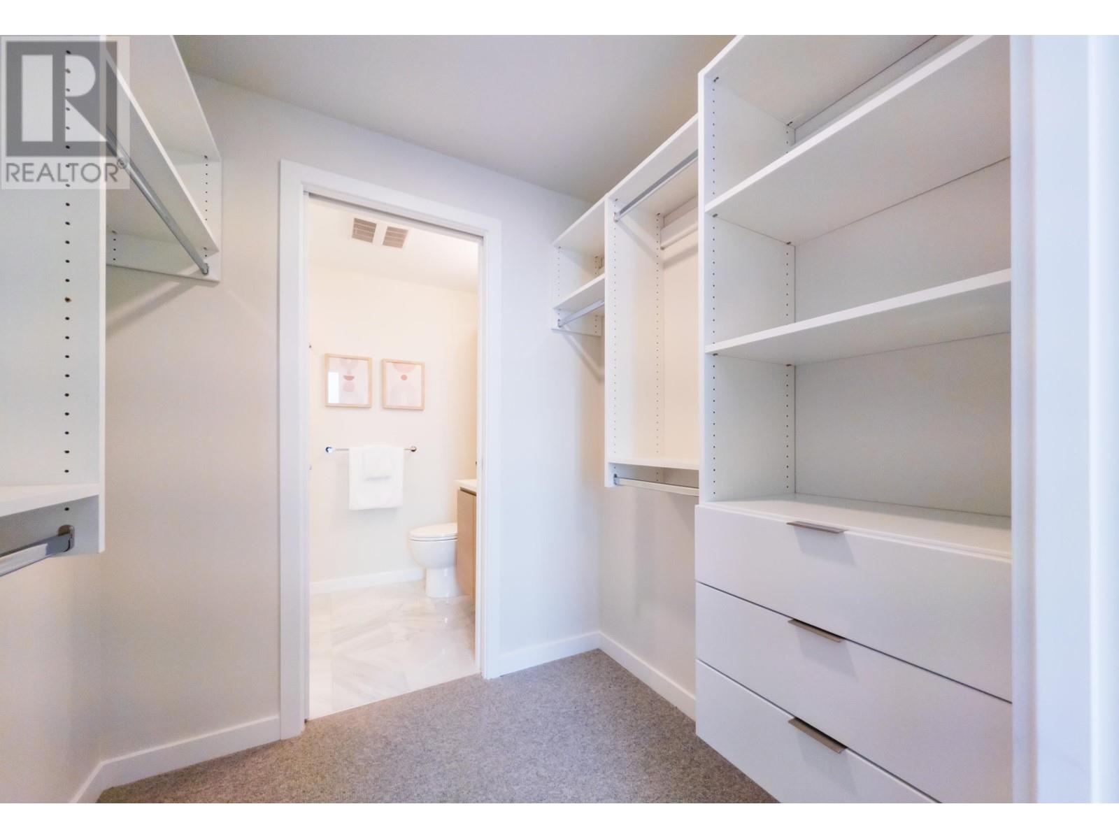 Listing Picture 16 of 28 : 5802 2108 GILMORE AVENUE, Burnaby / 本拿比 - 魯藝地產 Yvonne Lu Group - MLS Medallion Club Member