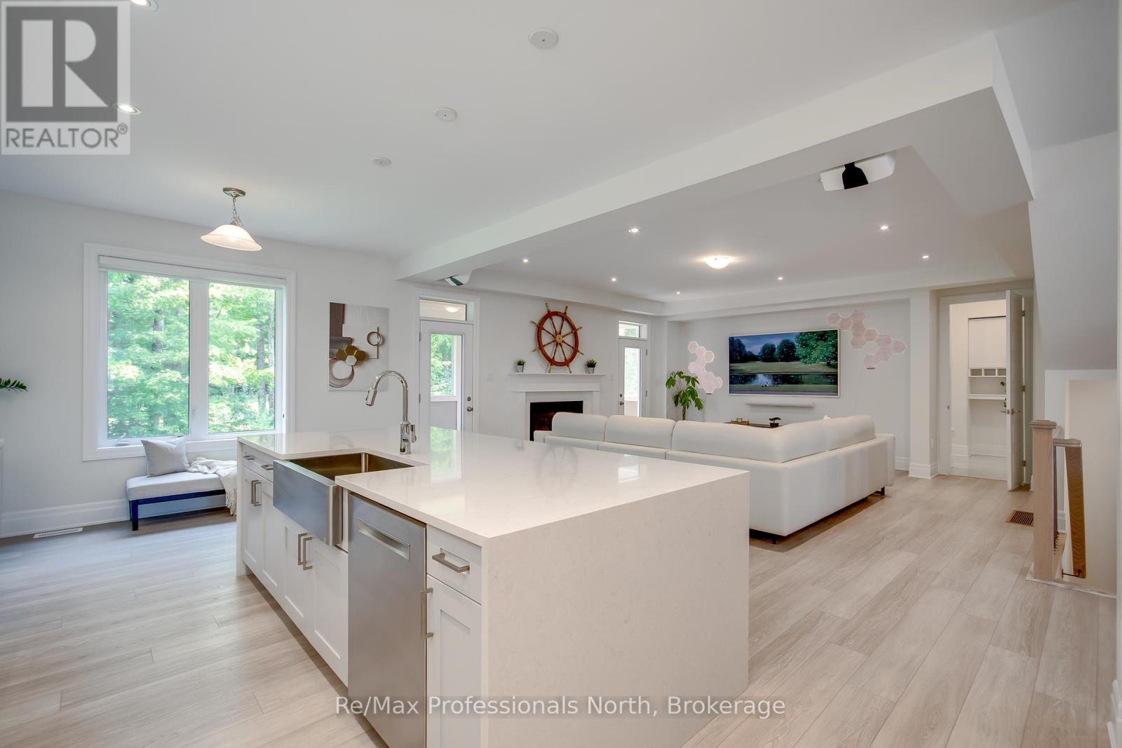 46 Stother Crescent, Bracebridge, Ontario  P1L 0G2 - Photo 12 - X12010787
