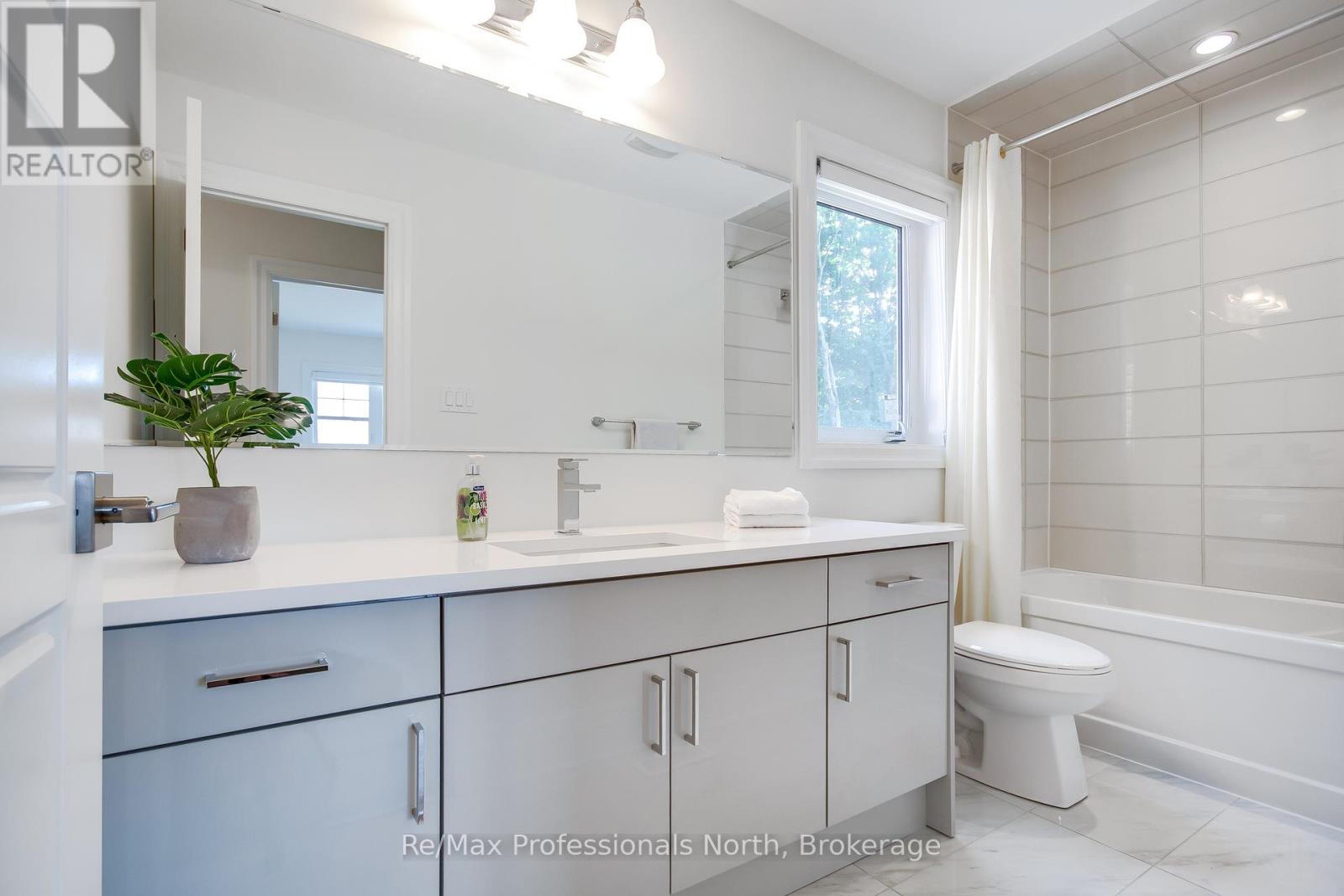 46 Stother Crescent, Bracebridge, Ontario  P1L 0G2 - Photo 31 - X12010787