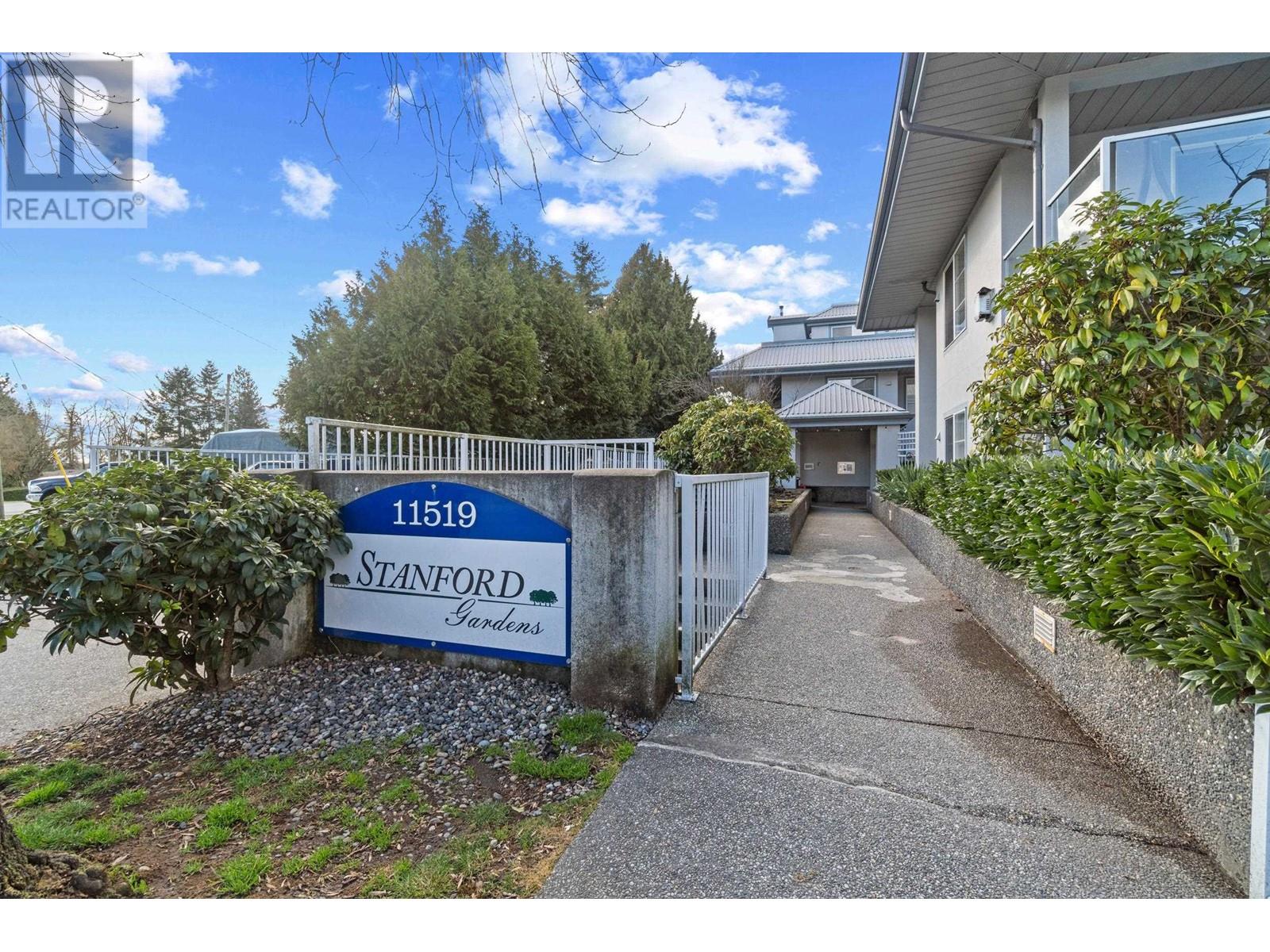 104 11519 Burnett Street, Maple Ridge, British Columbia  V2X 6P3 - Photo 4 - R2974455