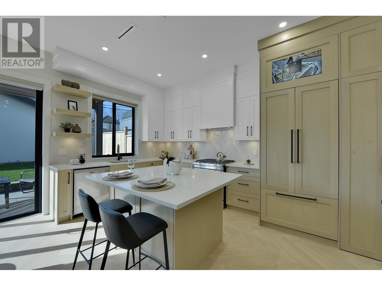 2 8079 Selkirk Street, Vancouver, British Columbia  V6P 4H8 - Photo 8 - R2974412