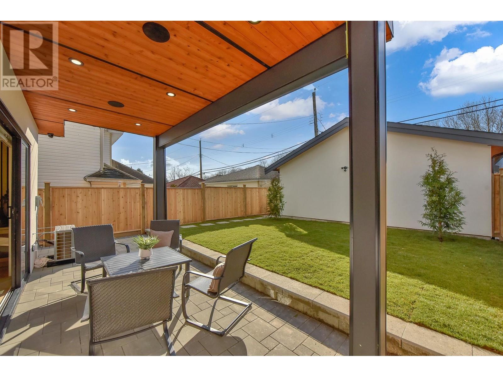 2 8079 Selkirk Street, Vancouver, British Columbia  V6P 4H8 - Photo 33 - R2974412