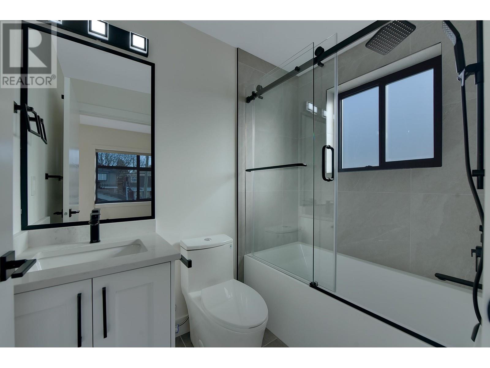 2 8079 Selkirk Street, Vancouver, British Columbia  V6P 4H8 - Photo 23 - R2974412