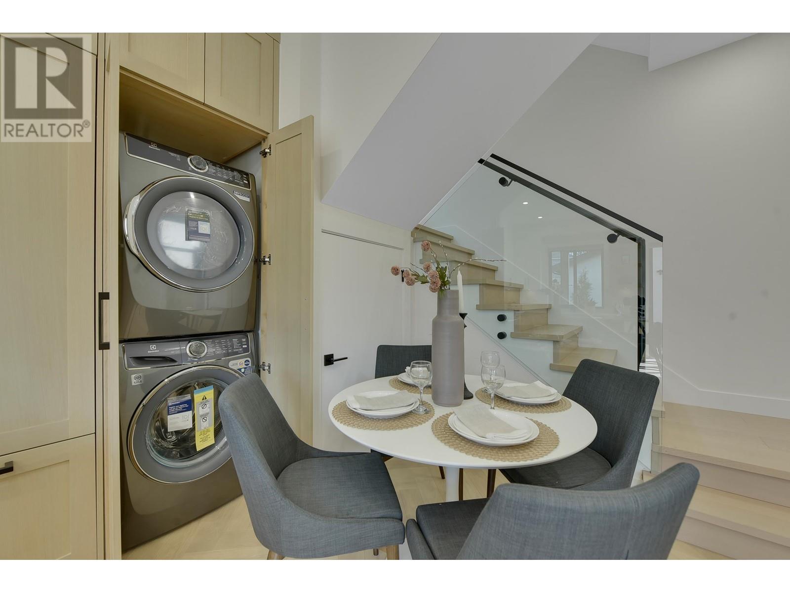 2 8079 Selkirk Street, Vancouver, British Columbia  V6P 4H8 - Photo 32 - R2974412