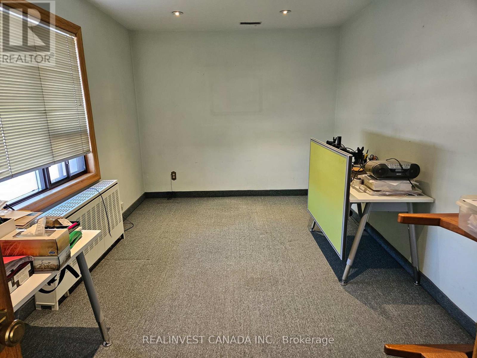 795 Wilson Avenue, Toronto, Ontario  M3K 1E4 - Photo 18 - W12009611