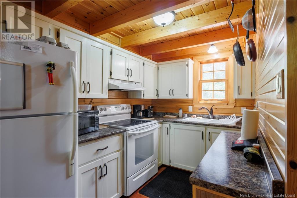 602 Cox Point Road, Cumberland Bay, New Brunswick  E4A 3N9 - Photo 12 - NB113716