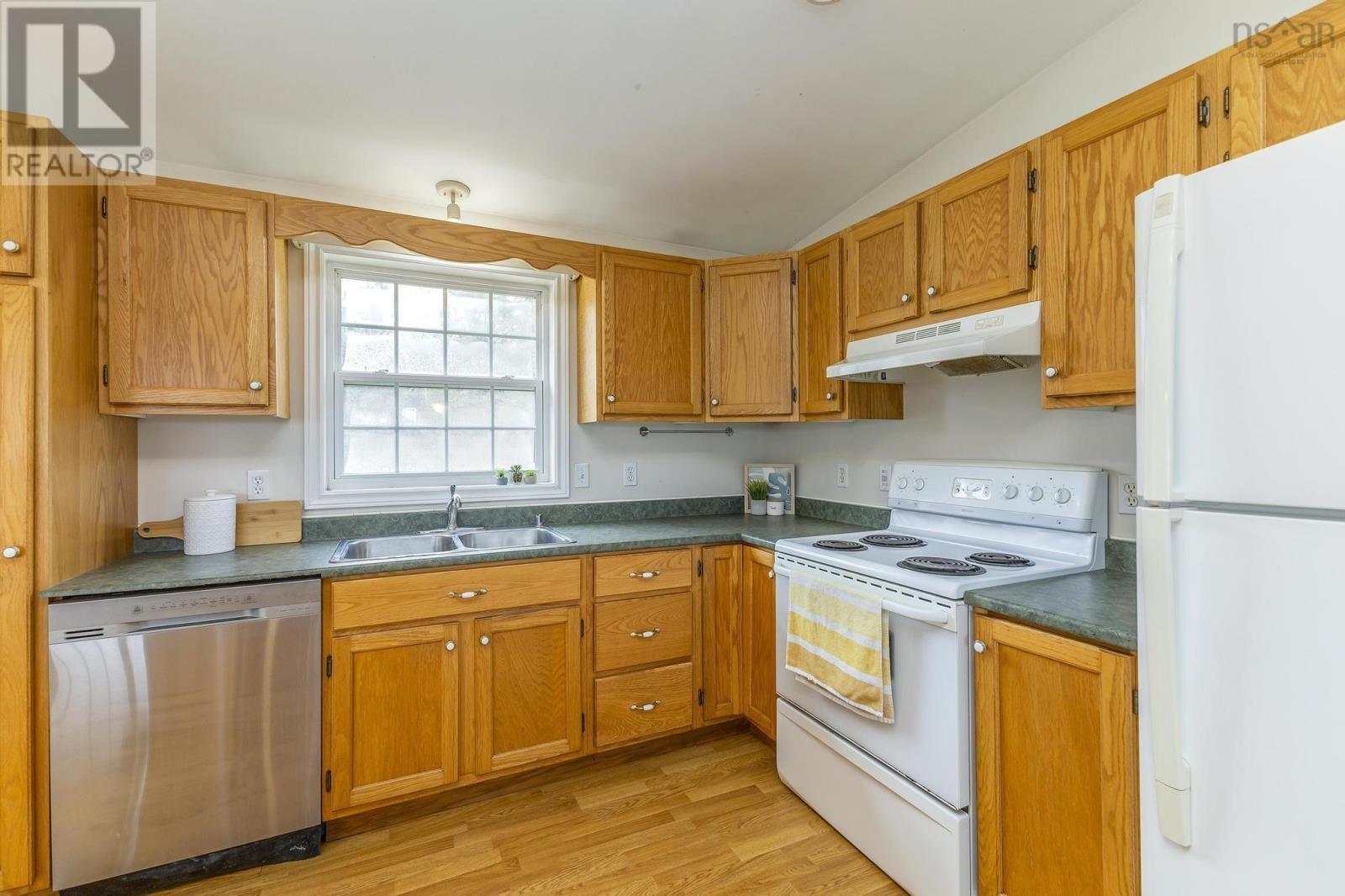 356 Shortts Lake West Road, Shortts Lake, Nova Scotia  B0N 1C0 - Photo 11 - 202504546