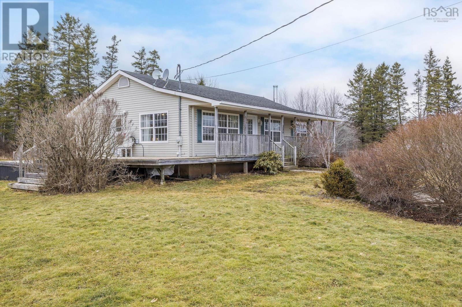 356 Shortts Lake West Road, Shortts Lake, Nova Scotia  B0N 1C0 - Photo 2 - 202504546