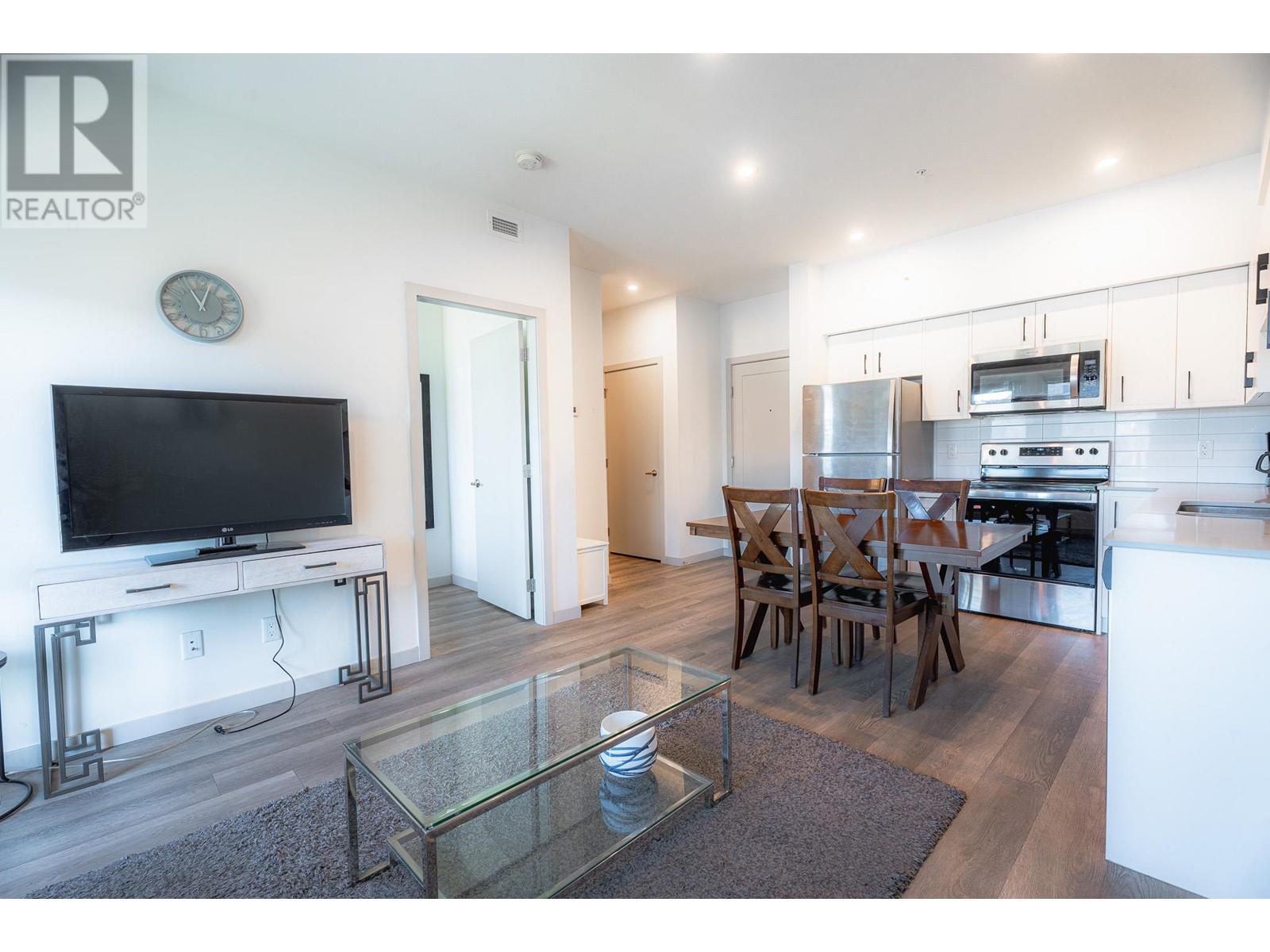 Property at 766 TRANQUILLE Road Unit# 404 image 3